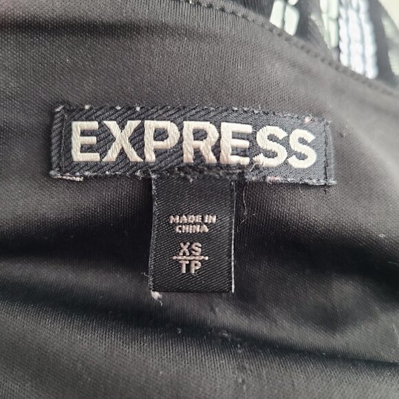 Express Black Sequin Embellished Mini Bodycon Skirt - Picture 5 of 6